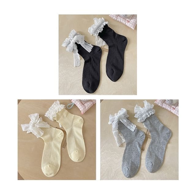 Bow Lace Socks / Set - Set Of 3 Pairs - Black & Yellow &