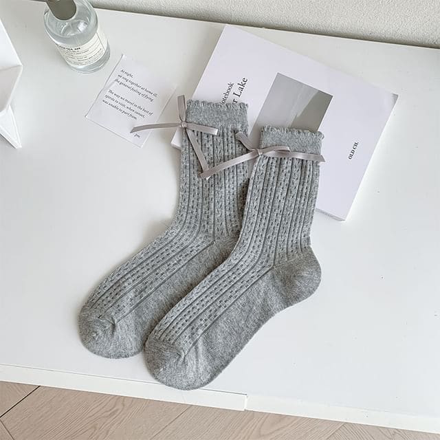 Bow Pointelle Socks - Gray / One Size