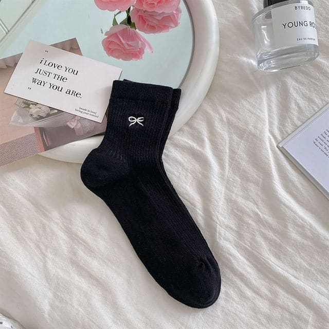 Bow Print Ribbed Socks - Black / One Size