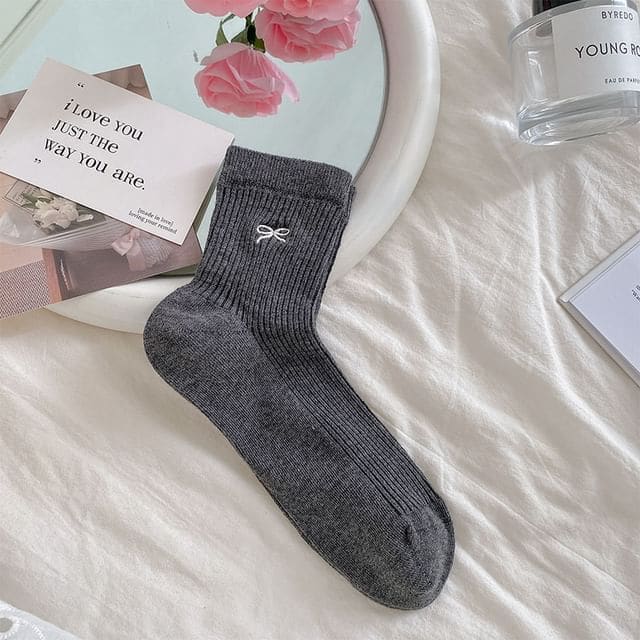 Bow Print Ribbed Socks - Dark Gray / One Size