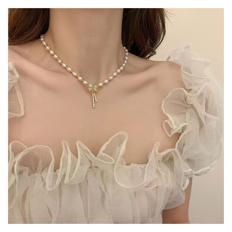 Bow Rhinestone Pendant Faux Pearl Alloy Choker