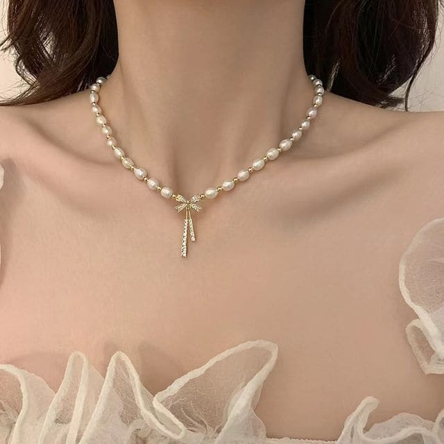 Bow Rhinestone Pendant Faux Pearl Alloy Choker