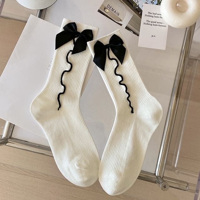 Bow Ribbed Socks - Women - White / One Size