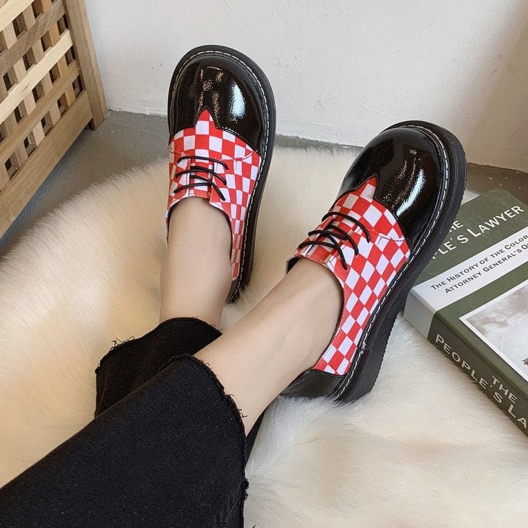 British Style Gothic Retro Plaid Leather Shoes MM2234