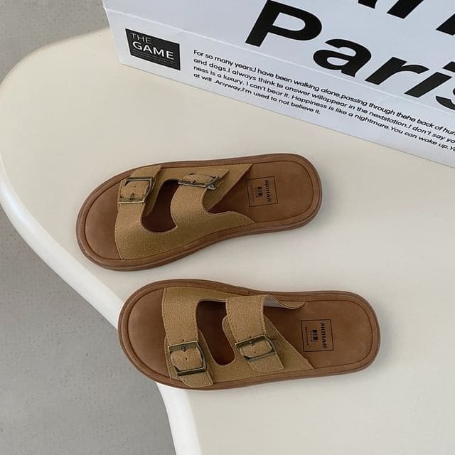 Buckled Slide Sandals - Chestnut / 35