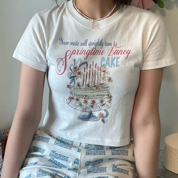 Cake Painting Crop Top - S / White - Tops