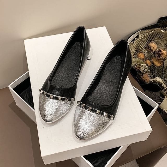 Cap Toe Studded Flats - Black / 35