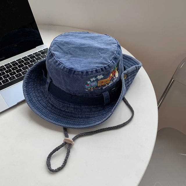 Cartoon Embroidered Boonie Hat - Washed Blue / One Size