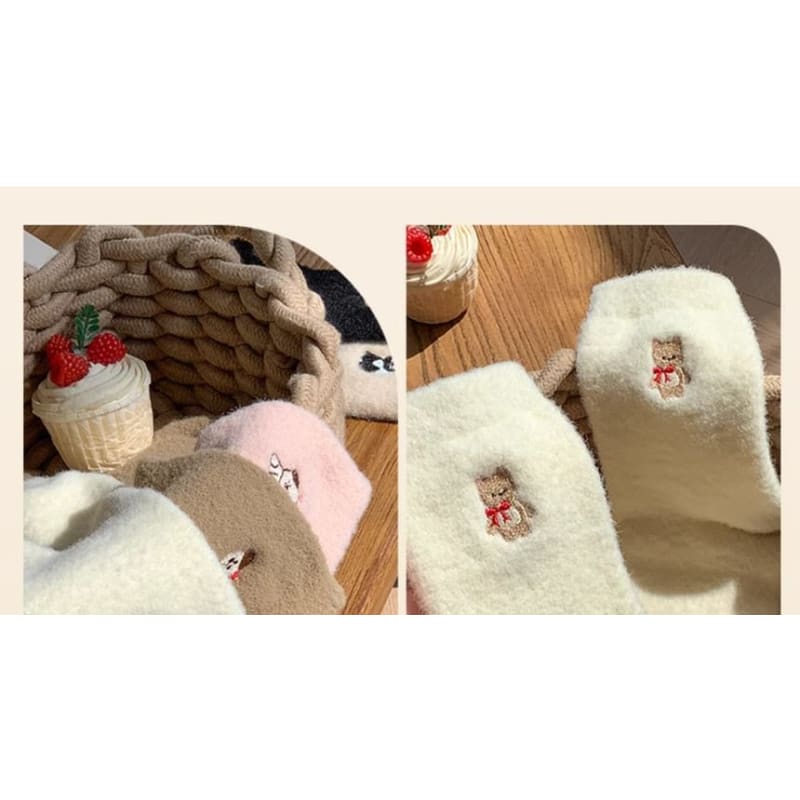 Cartoon Embroidered Crew Socks / Set