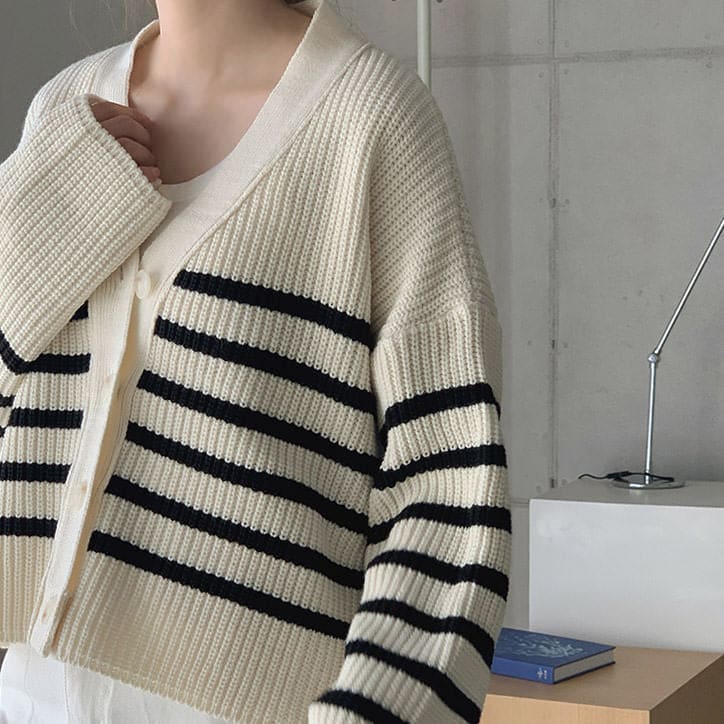 Casual Striped Cardigan - Cardigan