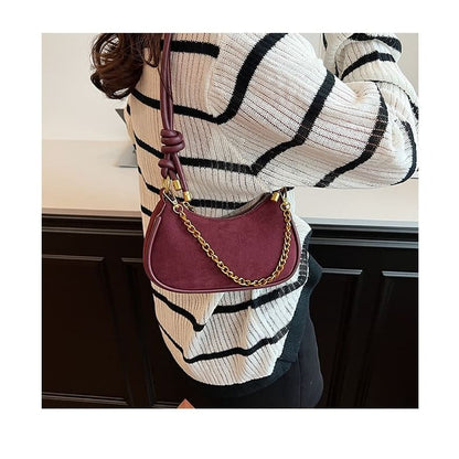 Chain Strap Crossbody Bag