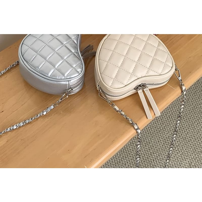 Chain Strap Heart Quilted Crossbody Bag