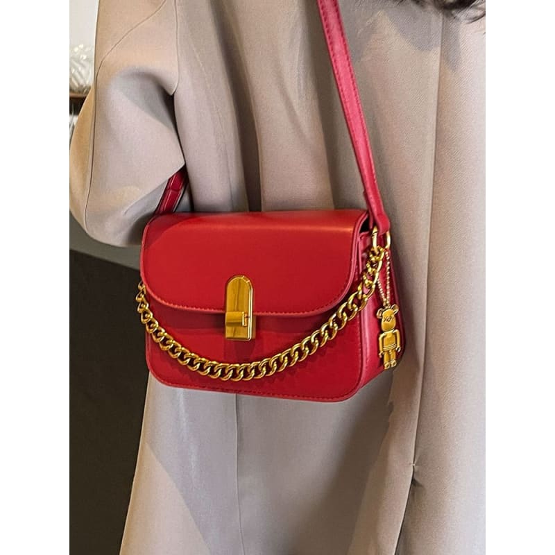 Chained Flap Crossbody Bag