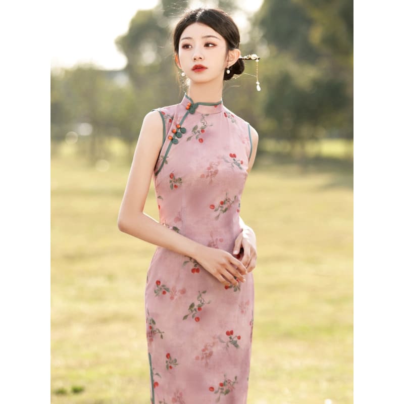 Cherry Blossom Sleeveless Long Cheongsam - Female Hanfu