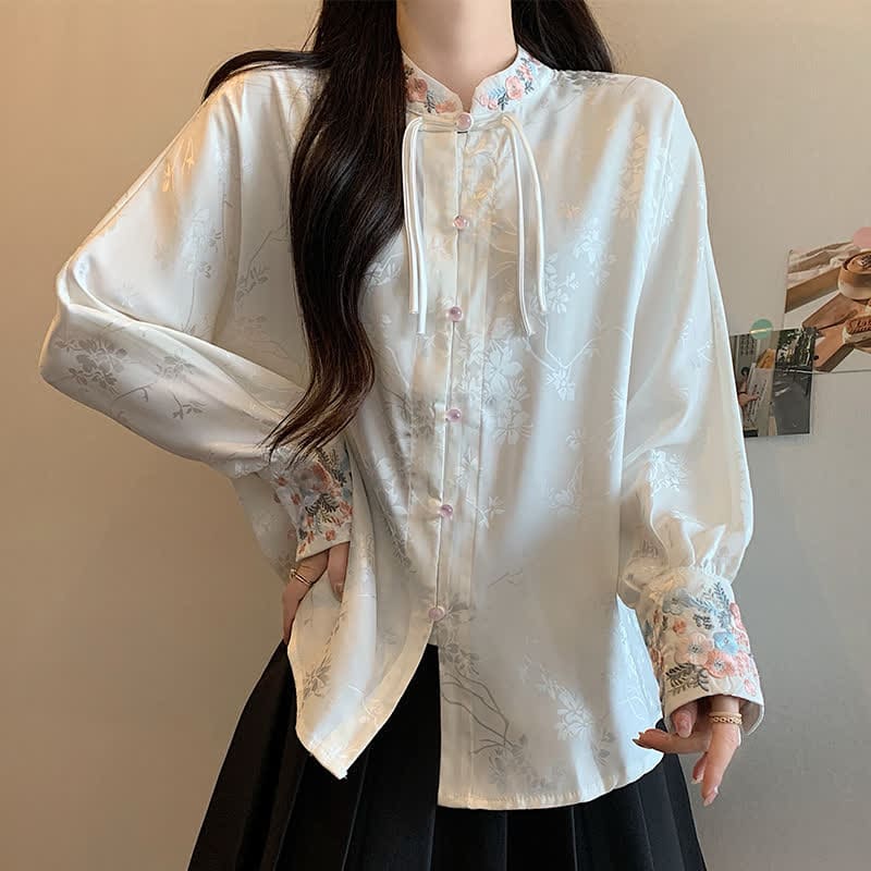 Chic Flower Embroidery Buckle Long Sleeve Shirt