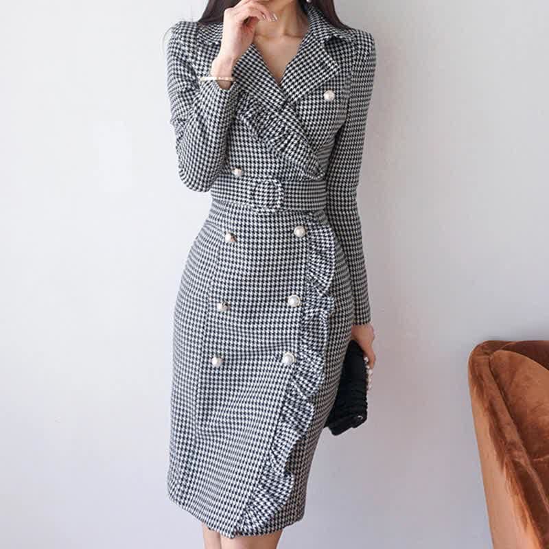 Chic Plaid Print Flouncing Dress - Black / S