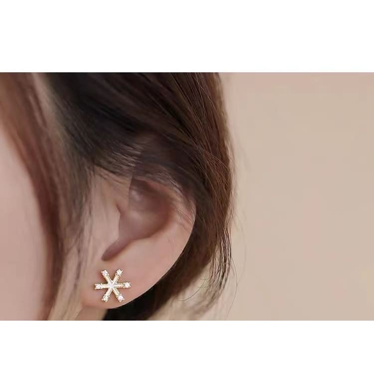 Christmas Rhinestone Asymmetrical Stud Earring