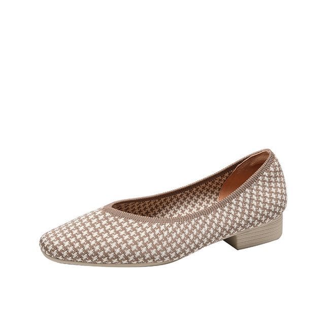 Chunky Heel Pumps - Houndstooth - Almond / 34