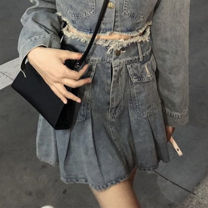 Collared Washed Fray Crop Button Denim Jacket / High Waist