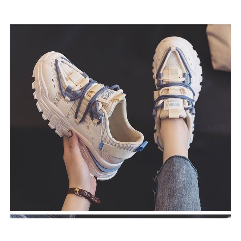 Color Block Applique Lace-Up Platform Sneakers