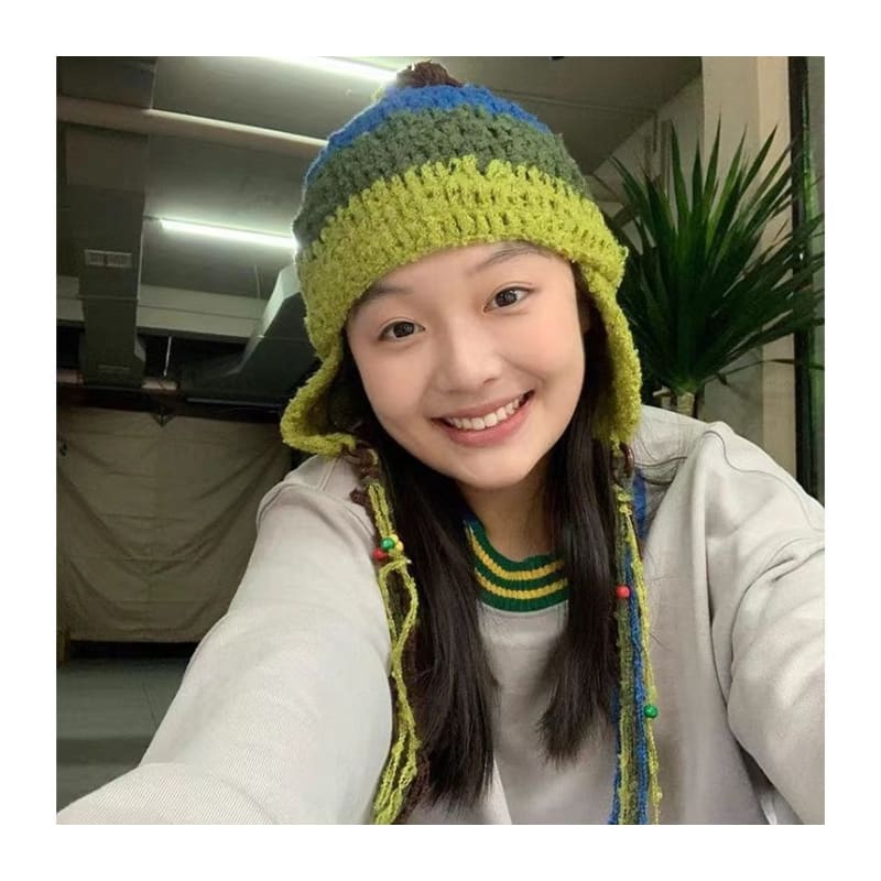 Color Block Knit Beanie