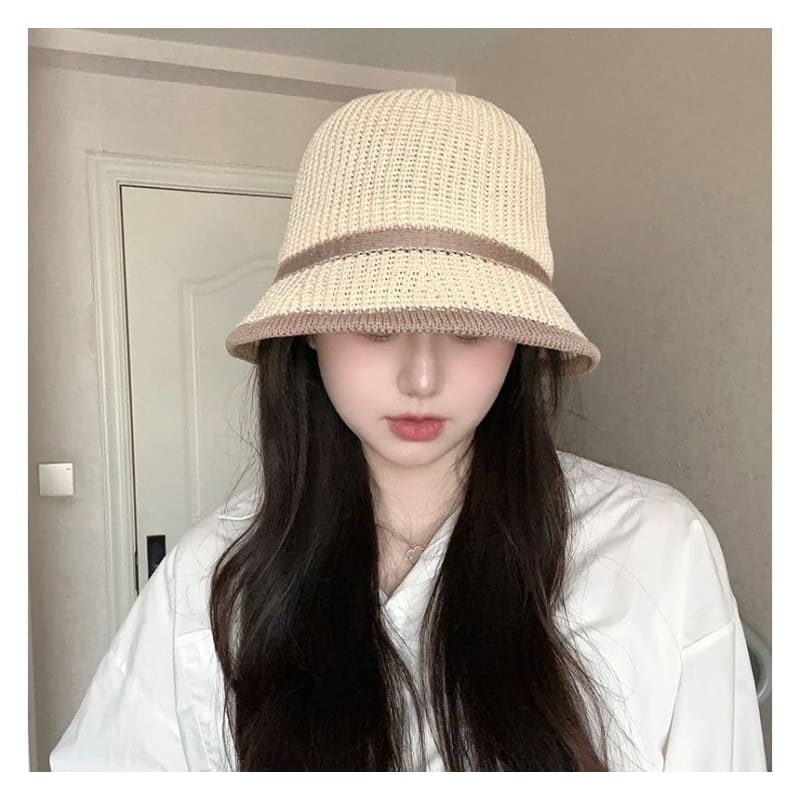 Contrast Trim Straw Bucket Hat