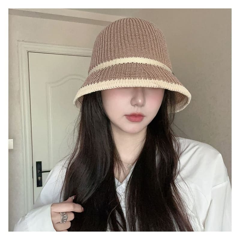 Contrast Trim Straw Bucket Hat