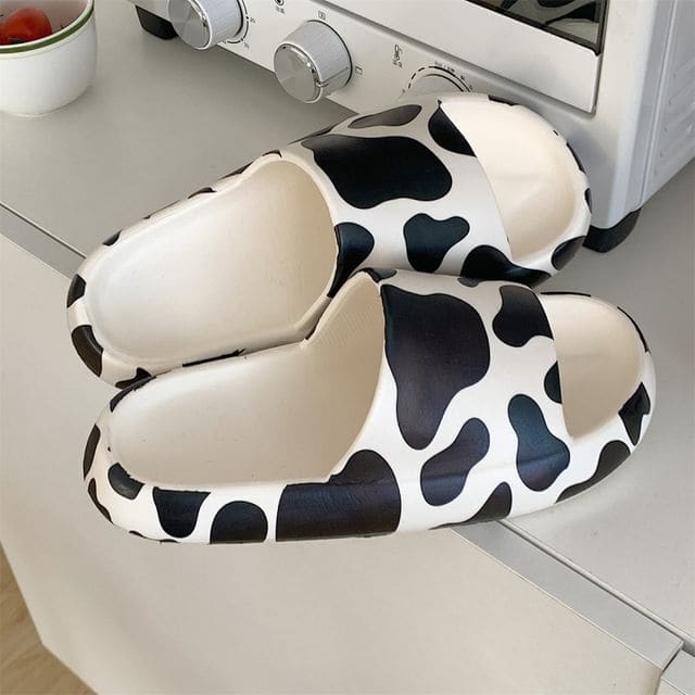 Cow Print Bathroom Slippers - White / 36 To 37