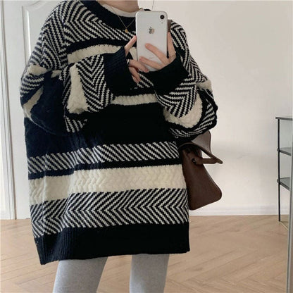 Cozy Stripe Knit Sweater - Free Size / Black/white - Sweater