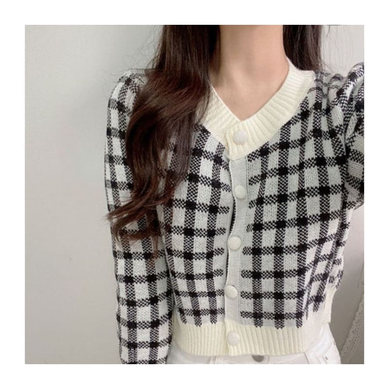 Crew Neck Plaid Cardigan