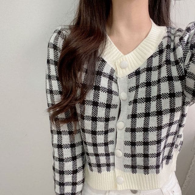 Crew Neck Plaid Cardigan - Plaid - Black / One Size