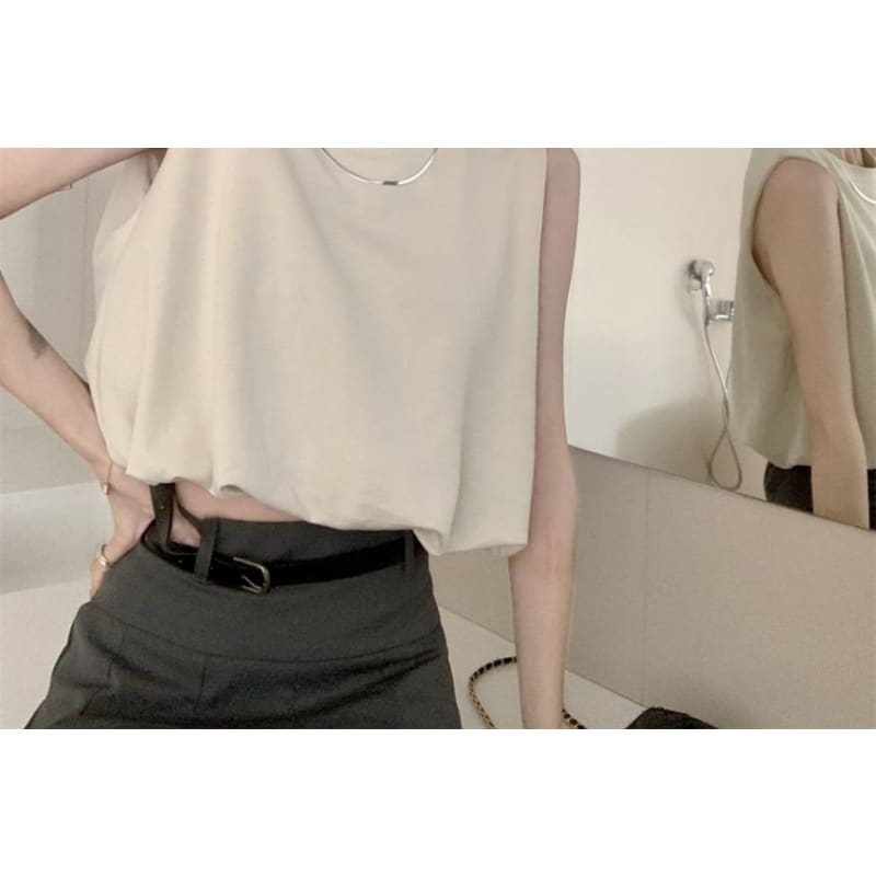 Crew Neck Plain Crop Tank Top