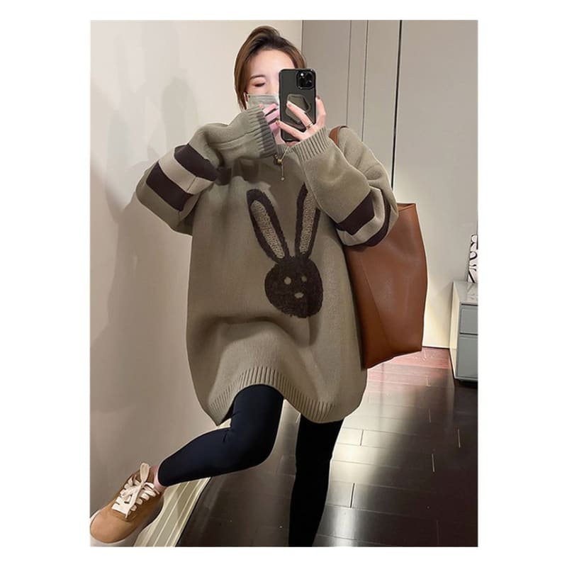 Crew Neck Rabbit Embroidered Sweater