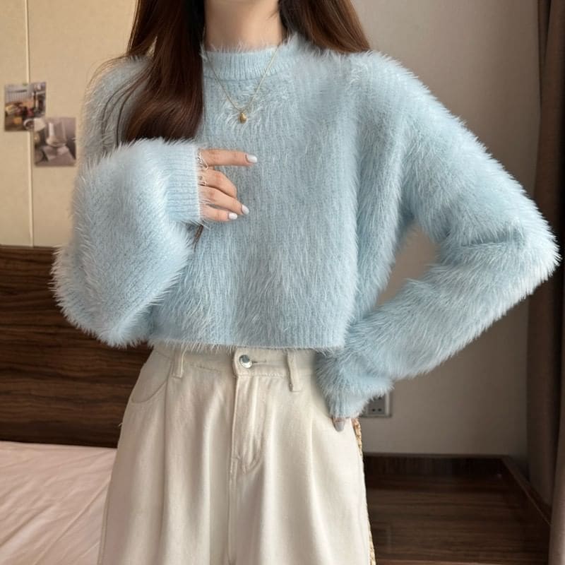 Crewneck Plain Woolen Oversize Cropped Sweater