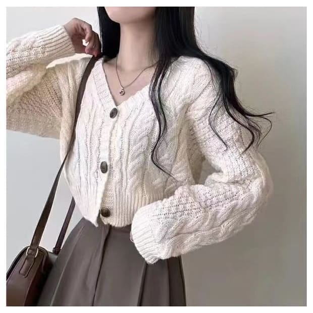 Cropped Cable-Knit V-Neck Cardigan