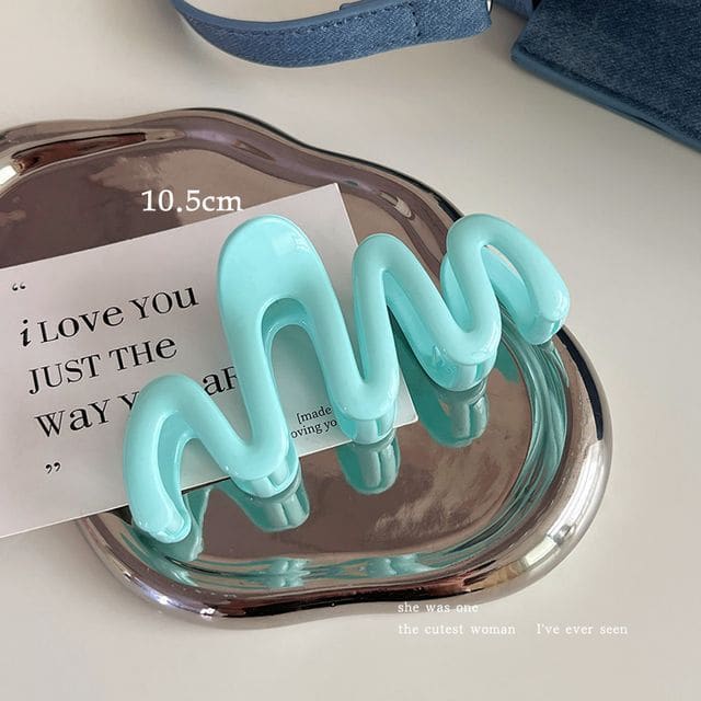 Curve Acrylic Hair Clamp - Aqua Blue / One Size