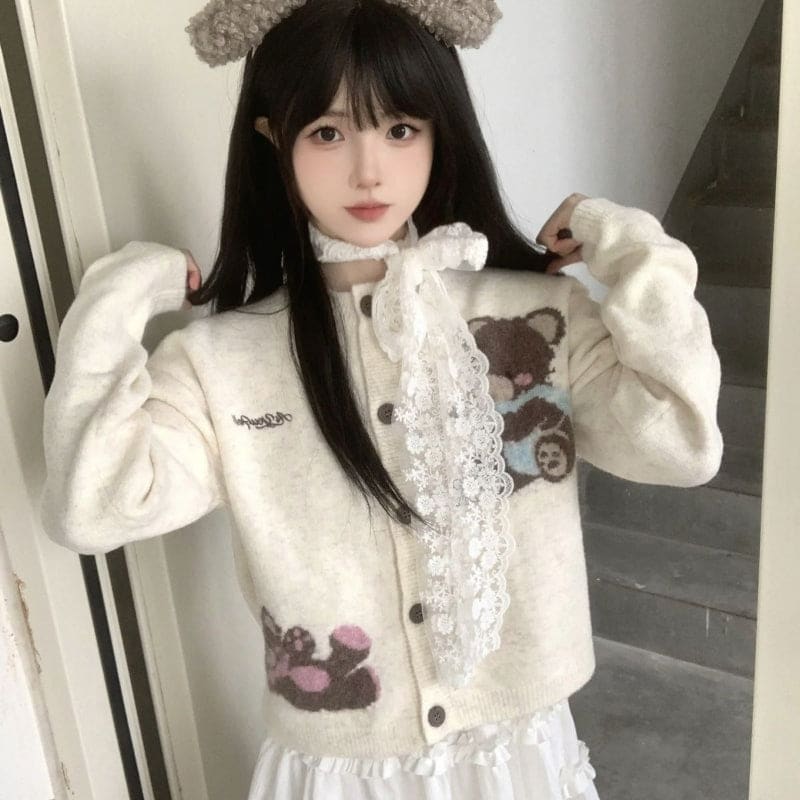 Cute Bear Crew Neck Sweater Cardigan - White / S 40-47.5 kg