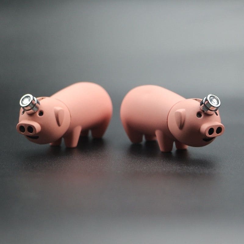 Cute Little Pig Lighter - 2 pigs / without box