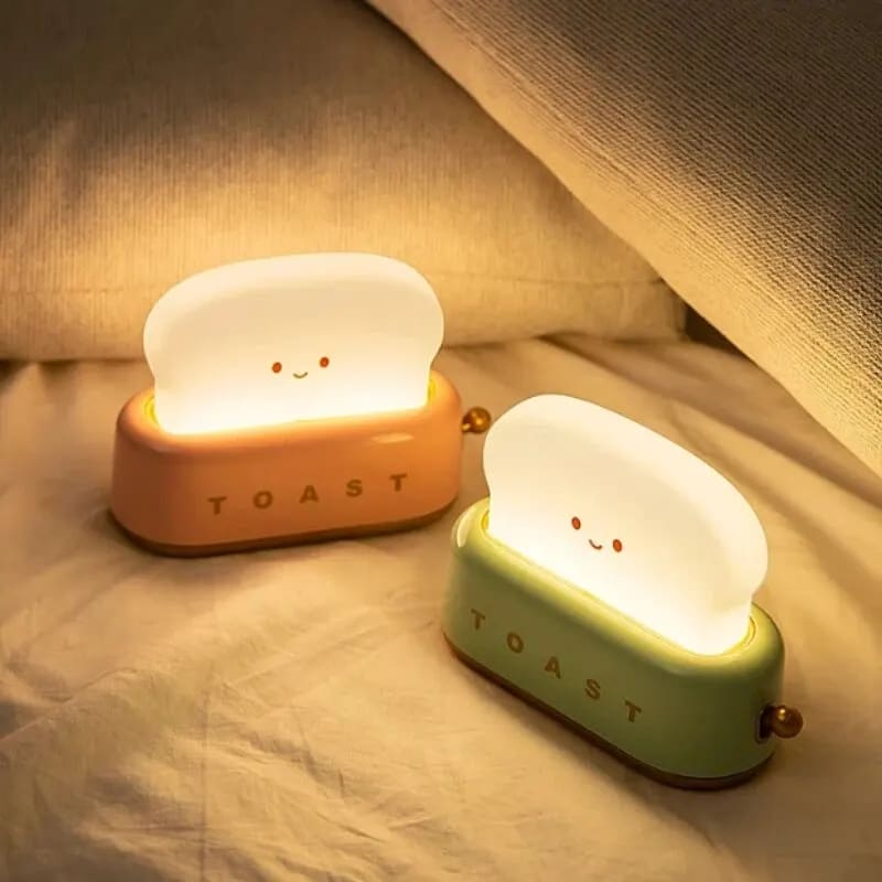 Cute Toast Lamp - Lovesickdoe