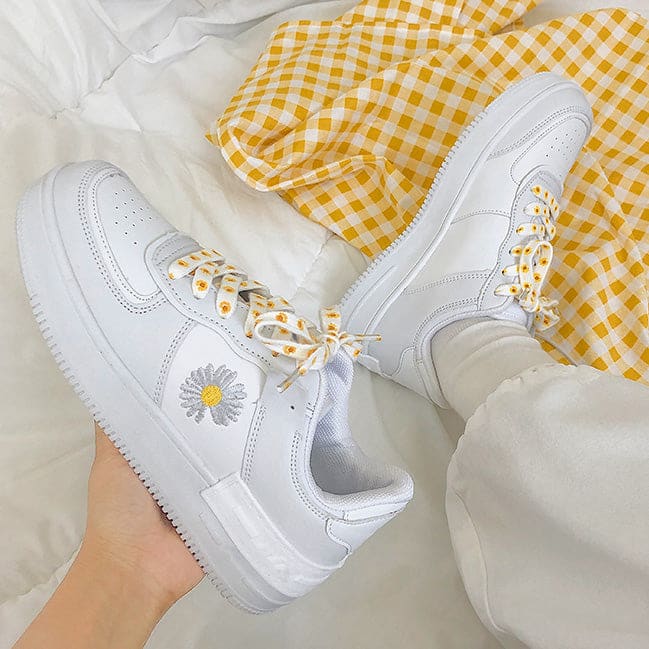 Daisy Sneakers - Sneakers