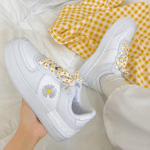 Daisy Sneakers - Sneakers