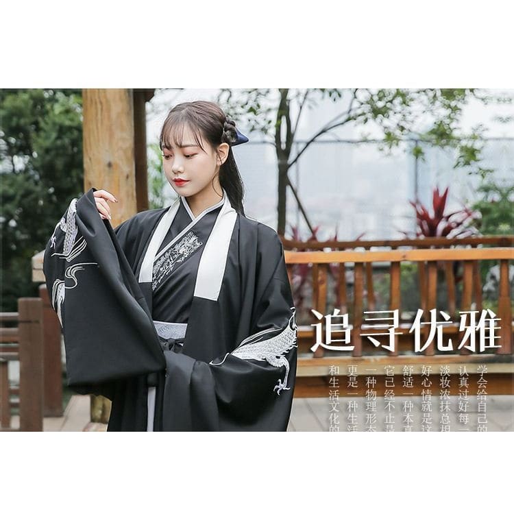 Dragon Embroidered Hanfu Costume / Hanfu Jacket