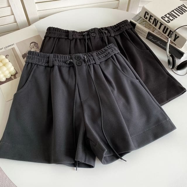 Drawstring Waist Plain Shorts