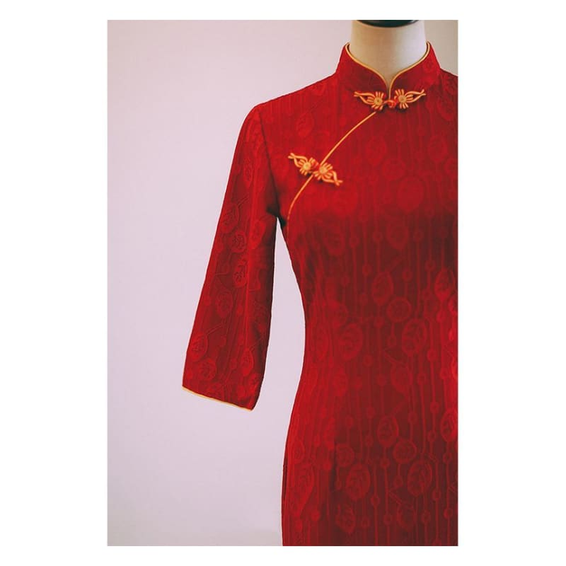 Elbow-Sleeve Plain Lace Qipao