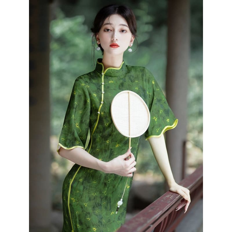 Elegant Green Cheongsam Dress - Female Hanfu