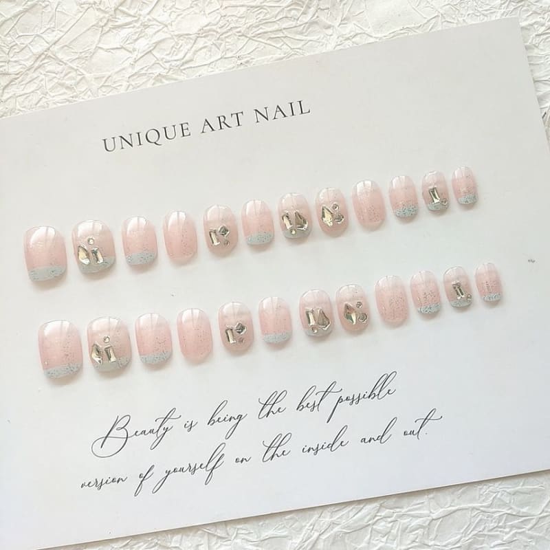 Embellished Faux Nail Tips