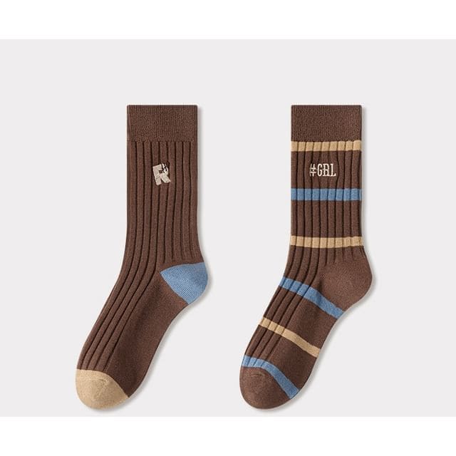 Embroidered Ribbed Short Socks Set - Set of 2 Pairs - 01 &