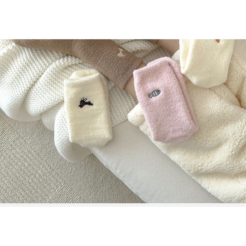 Embroidered Socks / Set