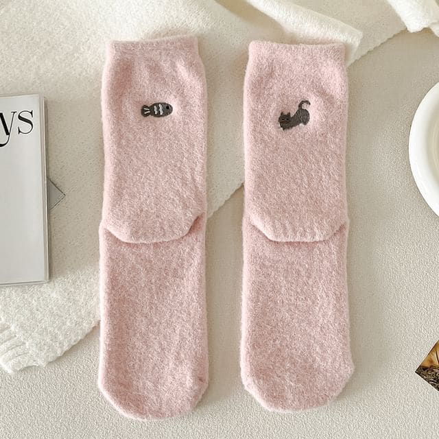 Embroidered Socks / Set - Set of 2 Pair - Pink / One Size