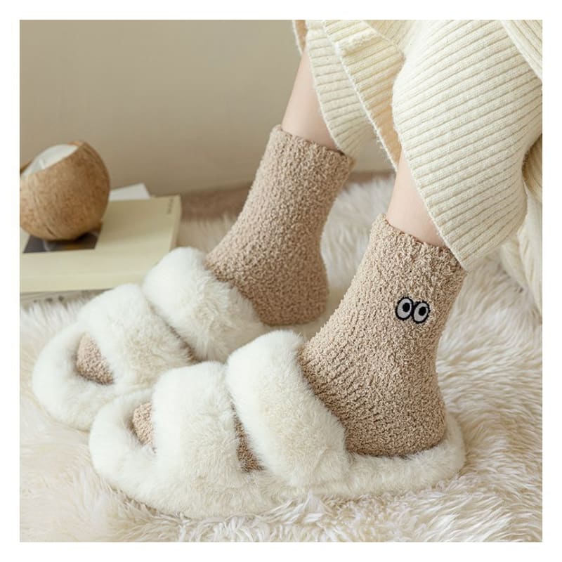 Eye Embroidered Socks Set